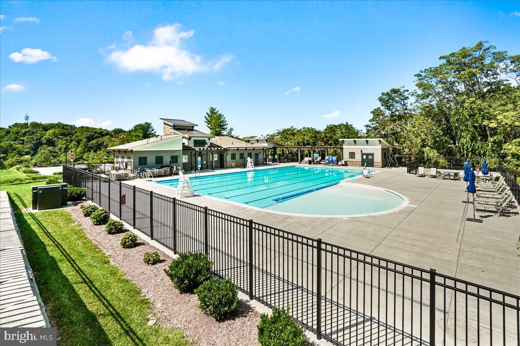 5510 HAWK RIDGE ROAD