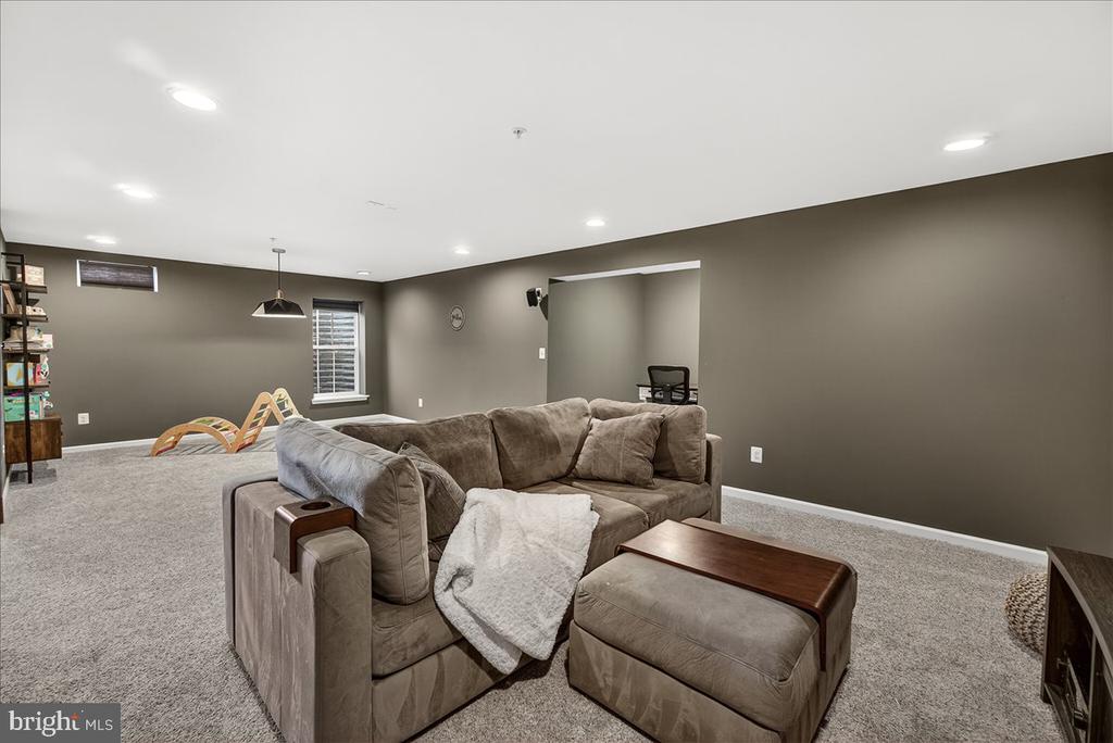 5510 HAWK RIDGE ROAD