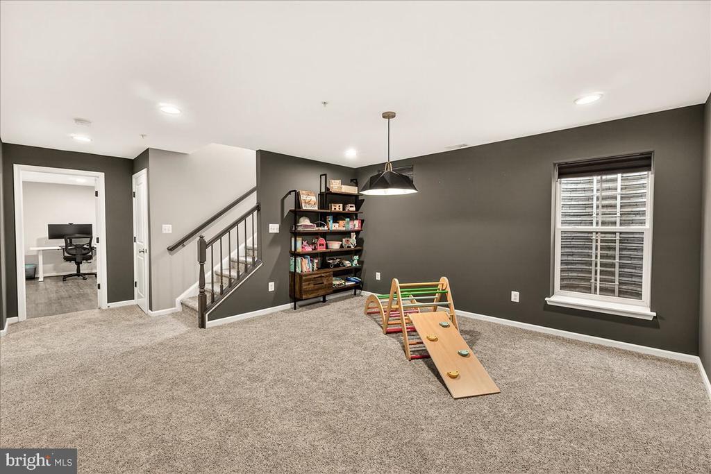 5510 HAWK RIDGE ROAD