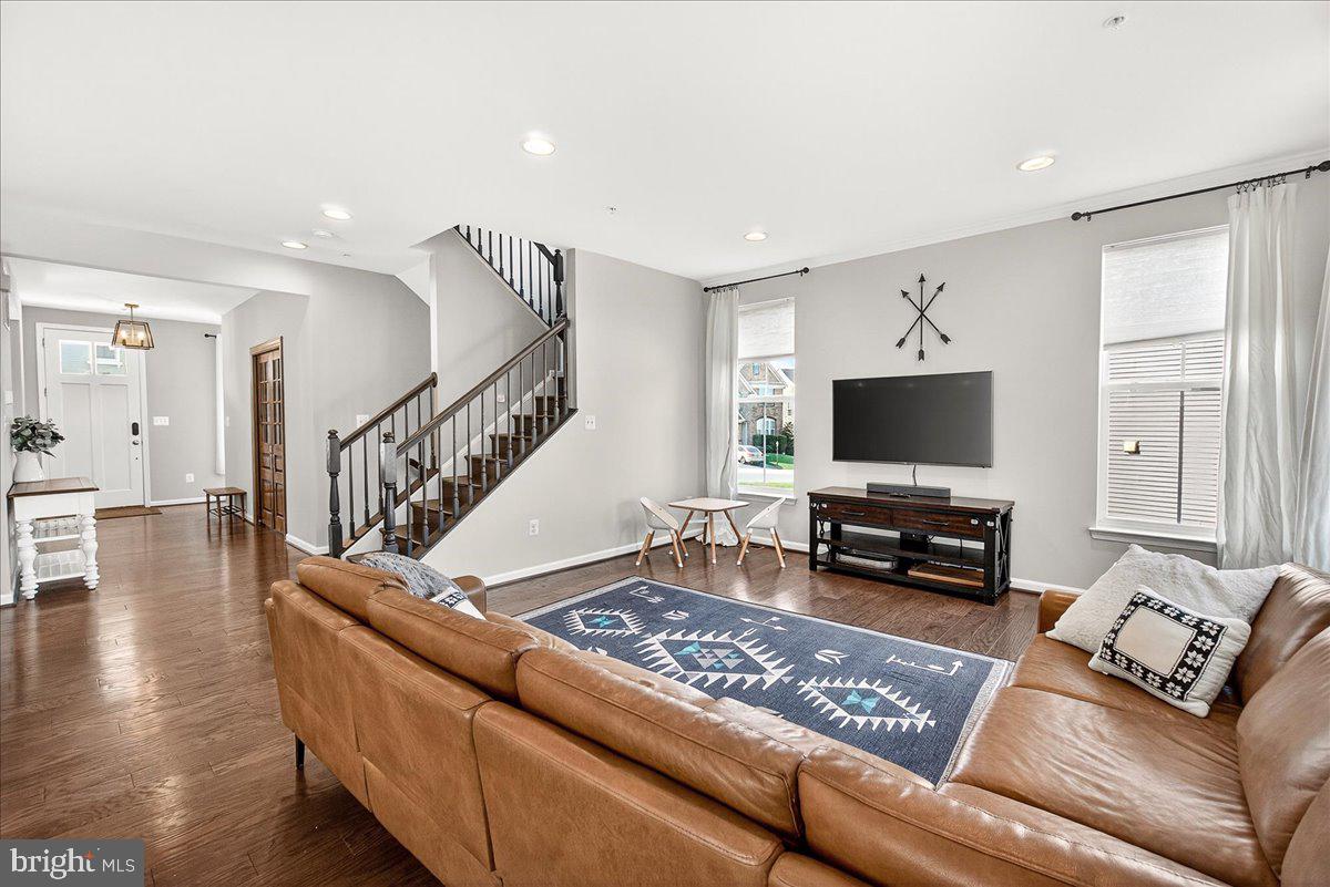 5510 HAWK RIDGE ROAD