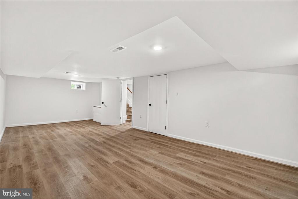 629 WILSON PLACE