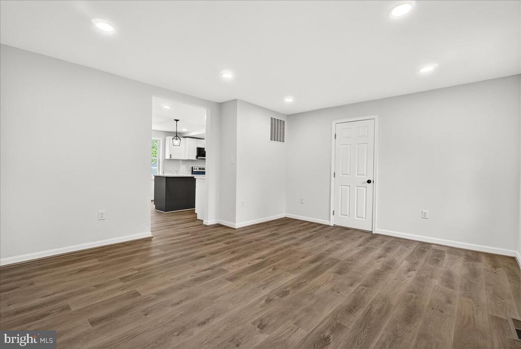 629 WILSON PLACE