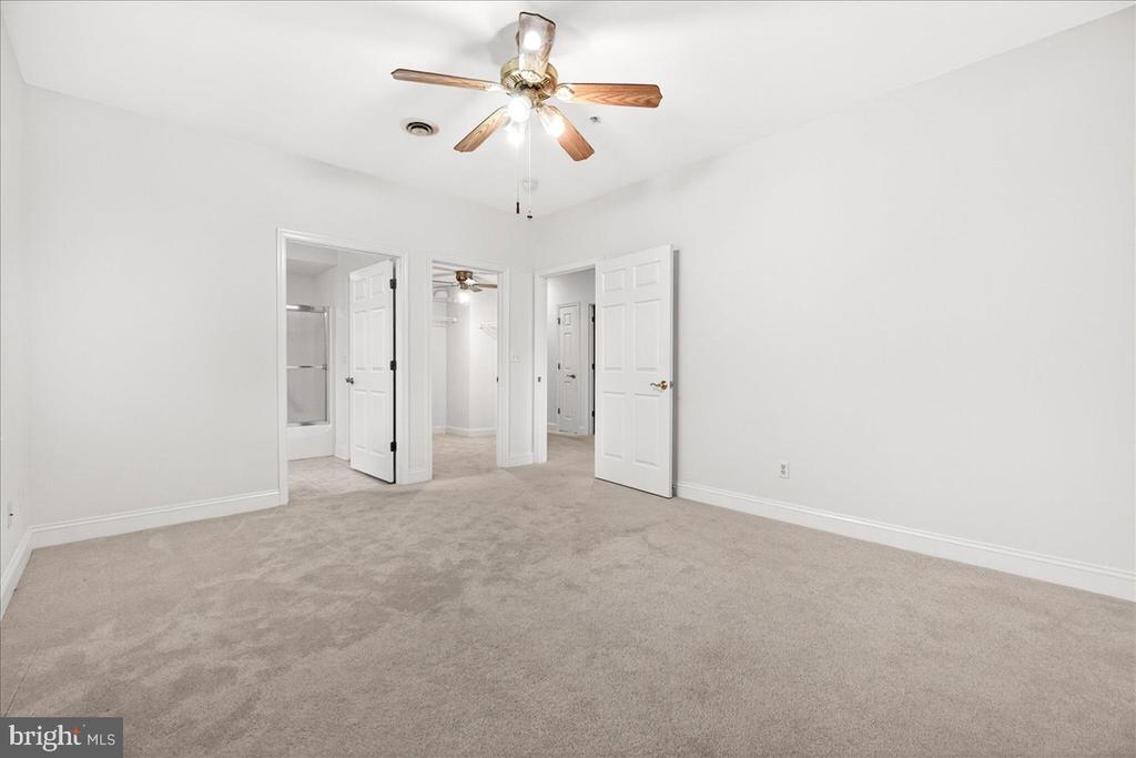 11 ROSEWOOD COURT 101