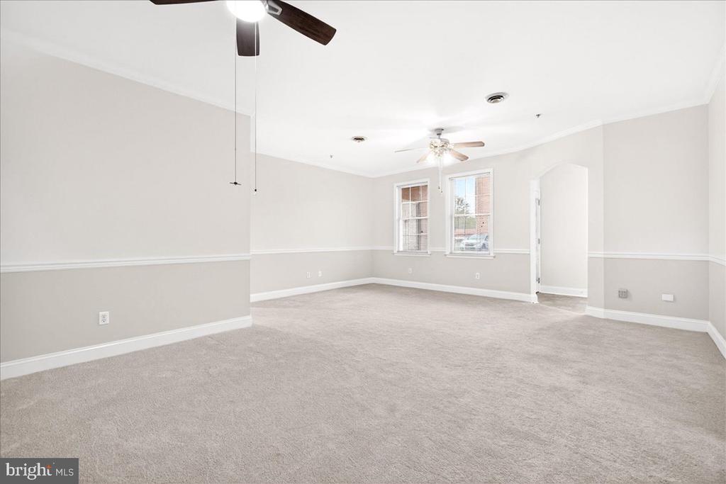11 ROSEWOOD COURT 101