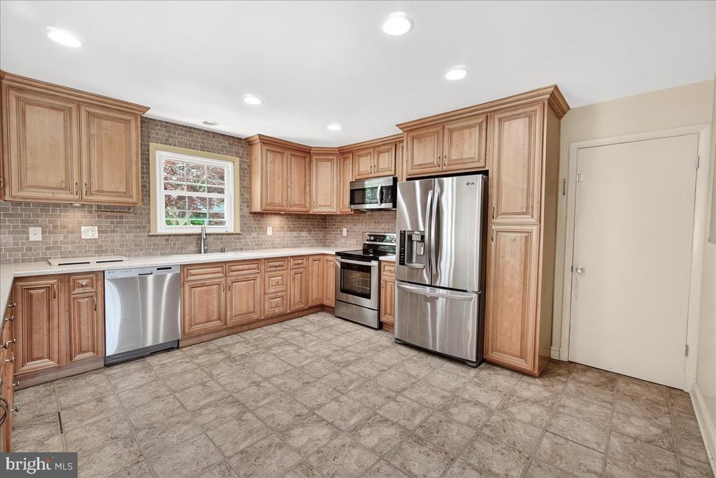 4113 BAKER VALLEY ROAD