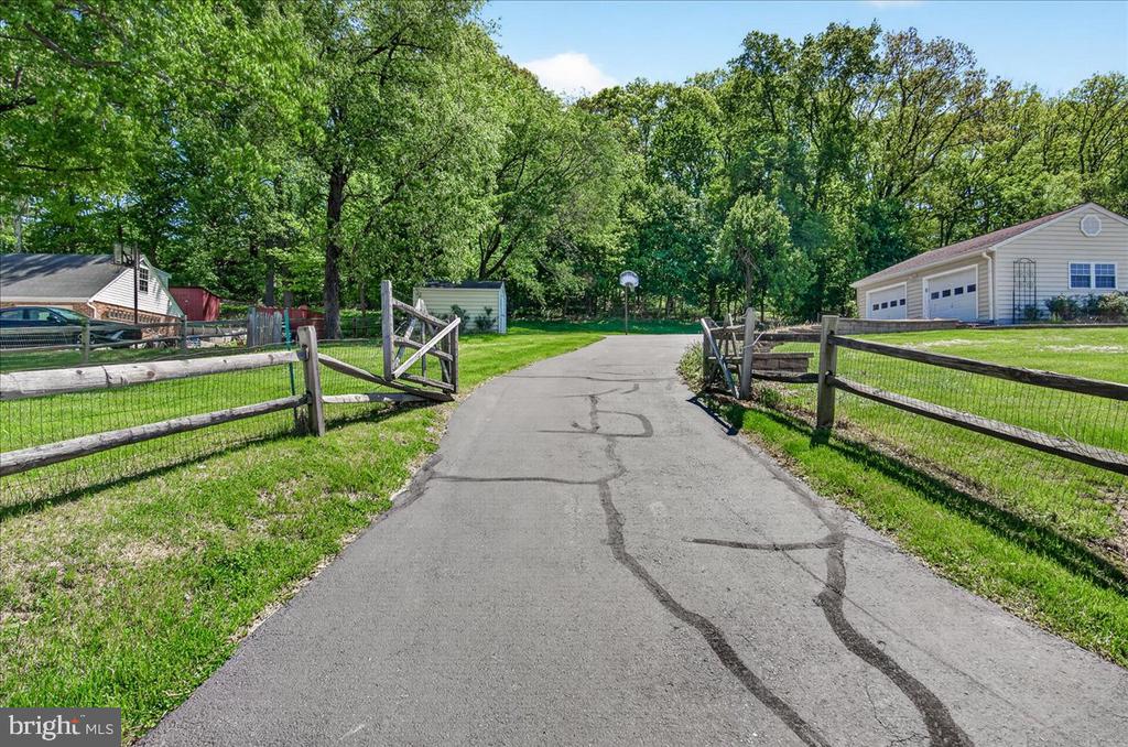 4113 BAKER VALLEY ROAD