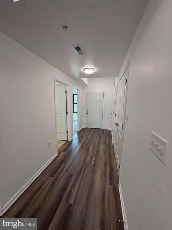 106 W ALL SAINTS STREET A B1