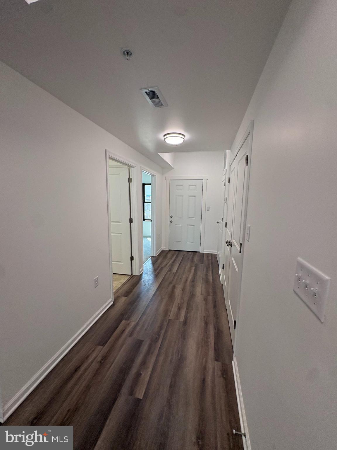 106 W ALL SAINTS STREET A B1