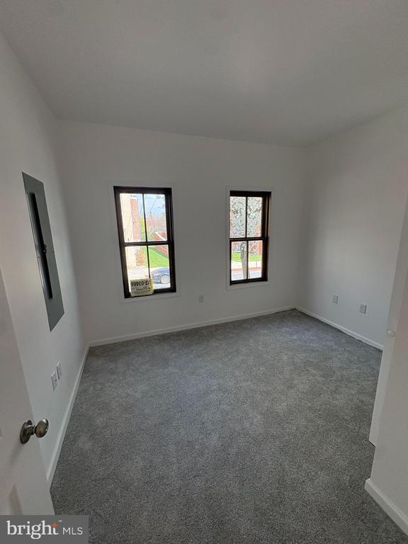 106 W ALL SAINTS STREET A B1