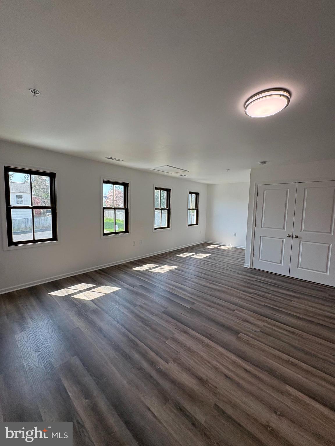 106 W ALL SAINTS STREET B B2