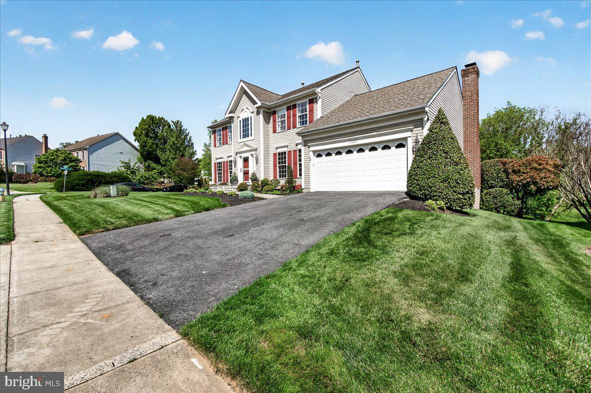 6309 KNOLLWOOD DRIVE