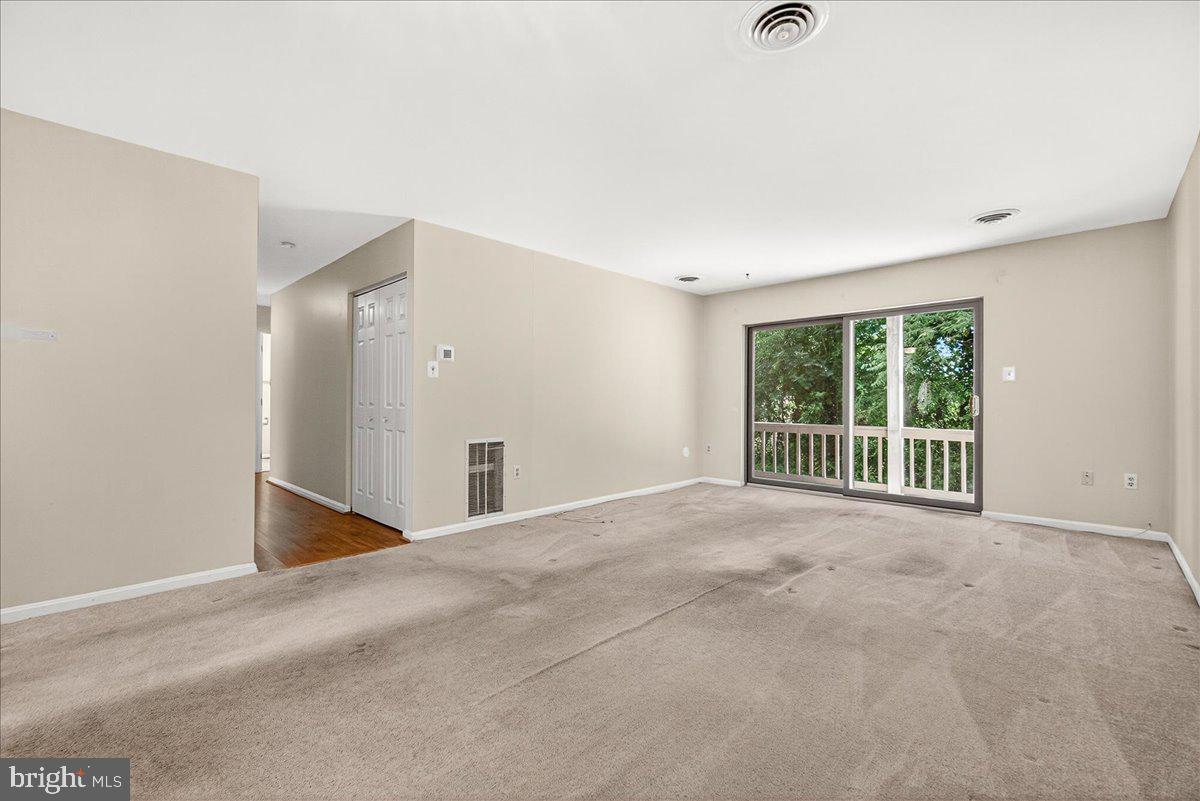 10269 WHITE PELICAN WAY 102B