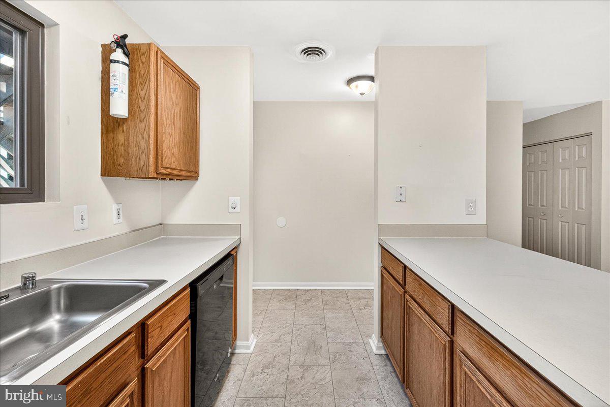 10269 WHITE PELICAN WAY 102B