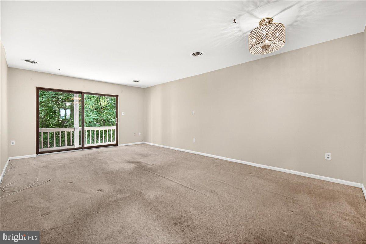 10269 WHITE PELICAN WAY 102B