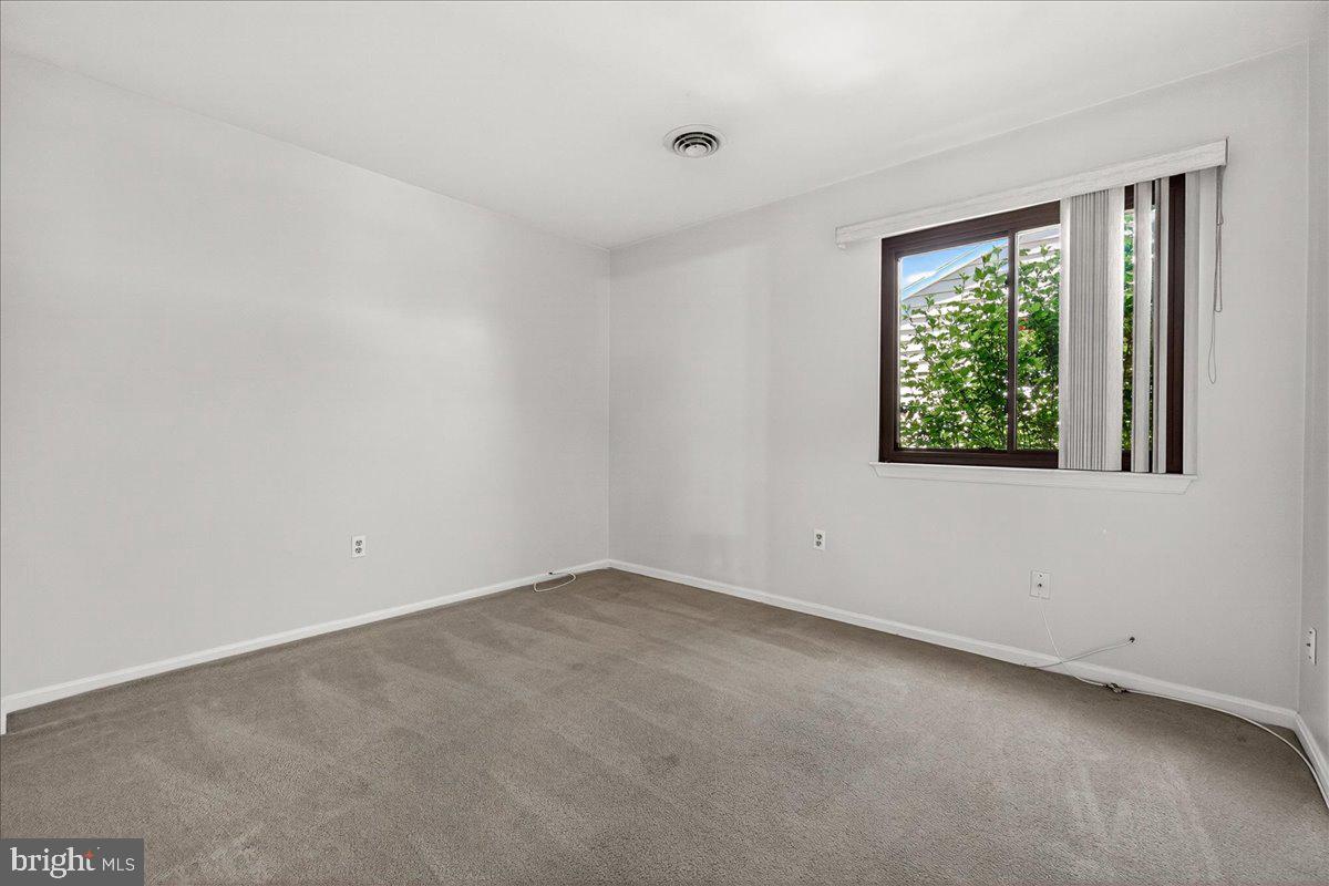 10269 WHITE PELICAN WAY 102B