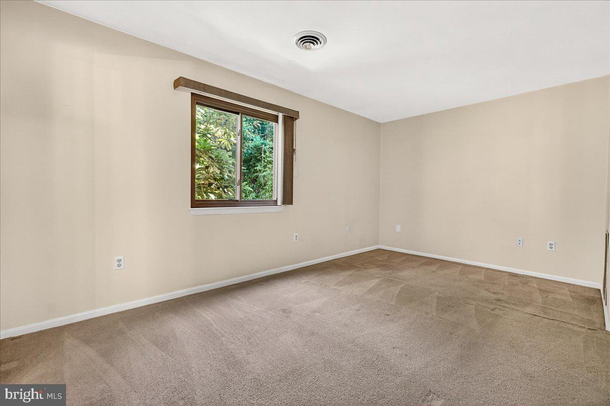 10269 WHITE PELICAN WAY 102B
