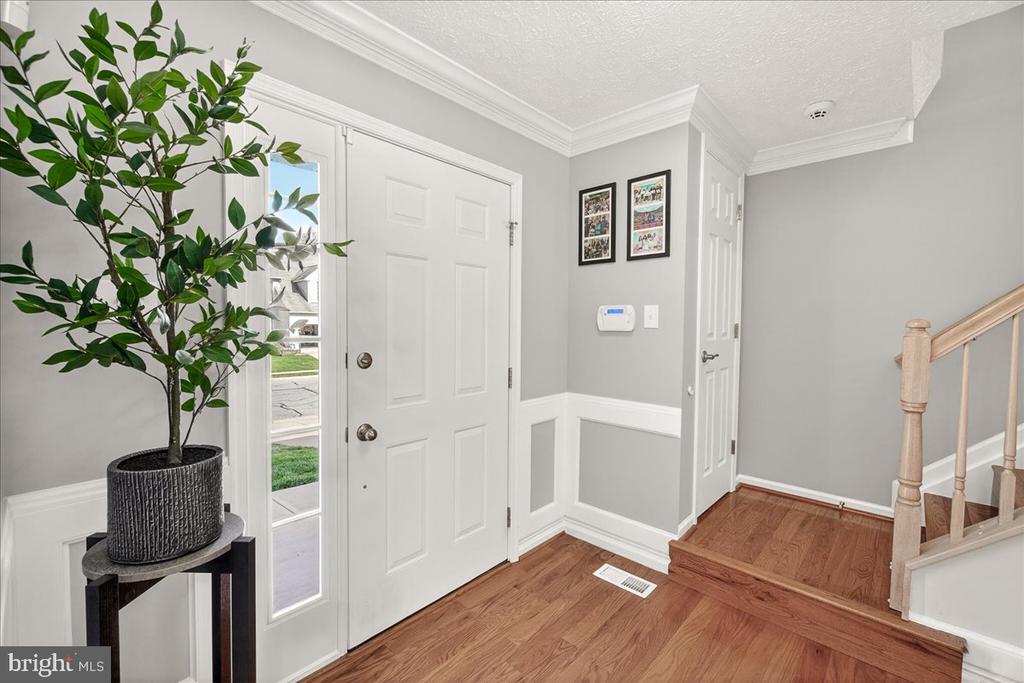 701 ANGELWING LANE
