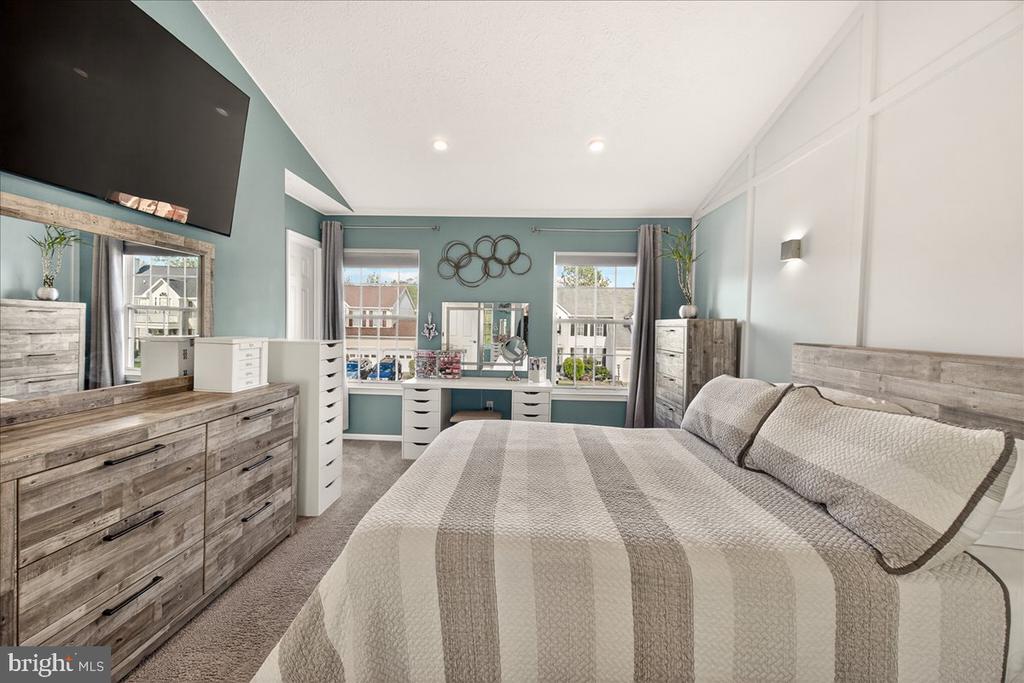 701 ANGELWING LANE