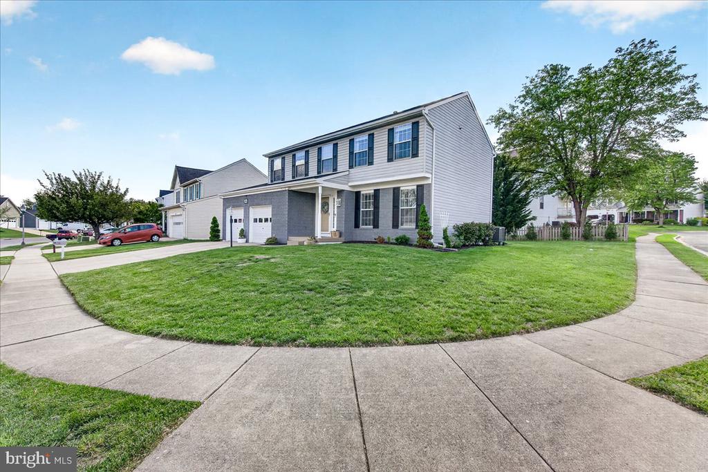 701 ANGELWING LANE