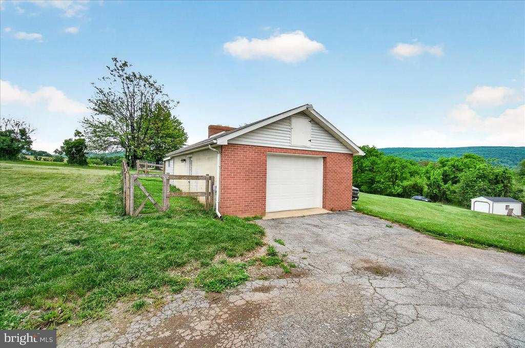 3804 BRETHREN CHURCH ROAD