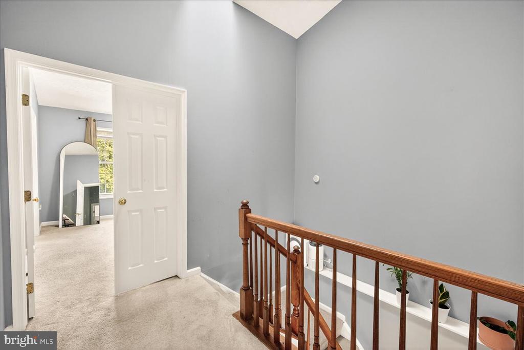 5534 FOXHALL COURT