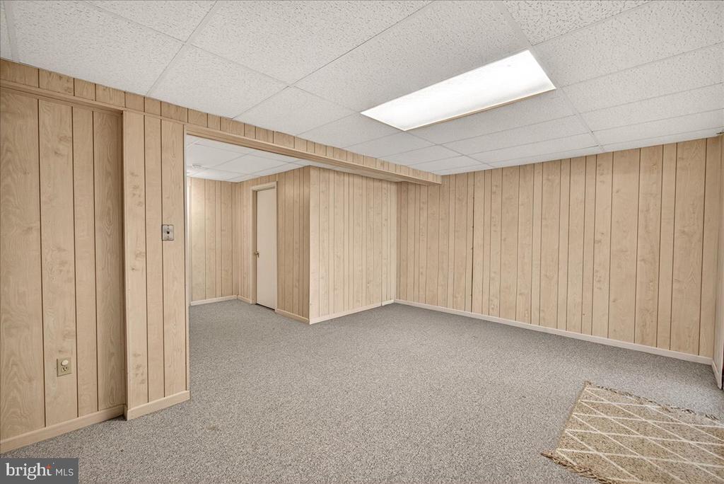 5534 FOXHALL COURT