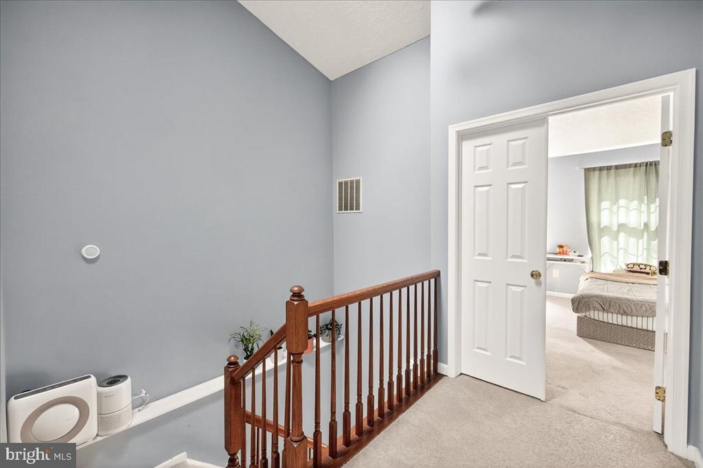 5534 FOXHALL COURT