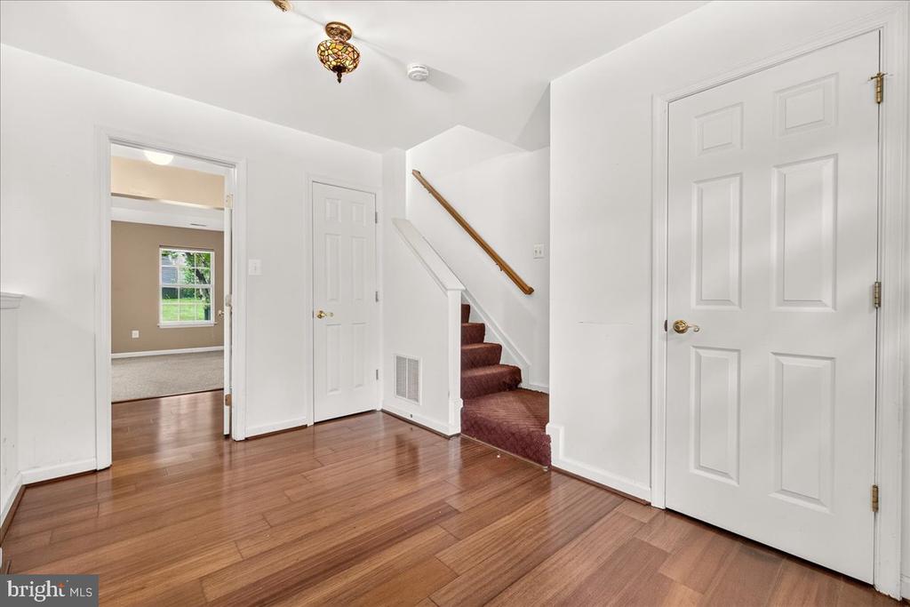 6511 MALLERY COURT