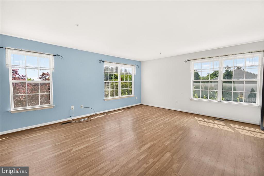 6511 MALLERY COURT