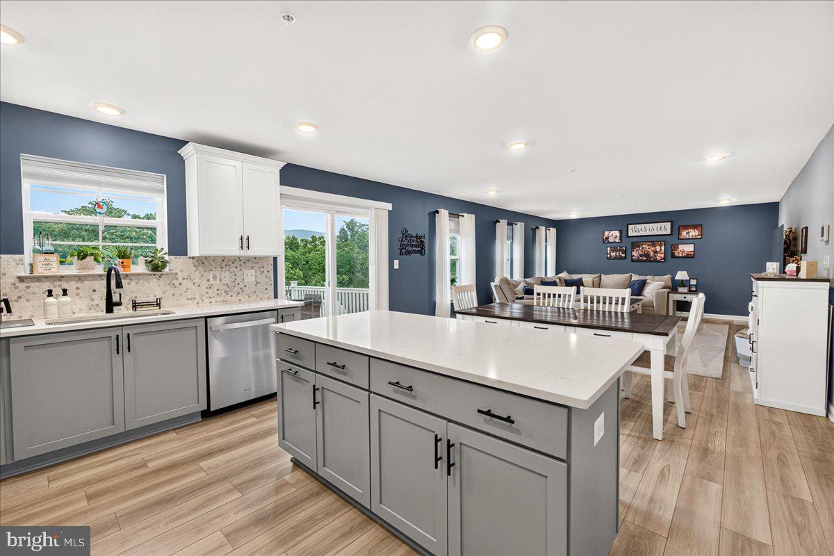17 WESTVIEW DRIVE