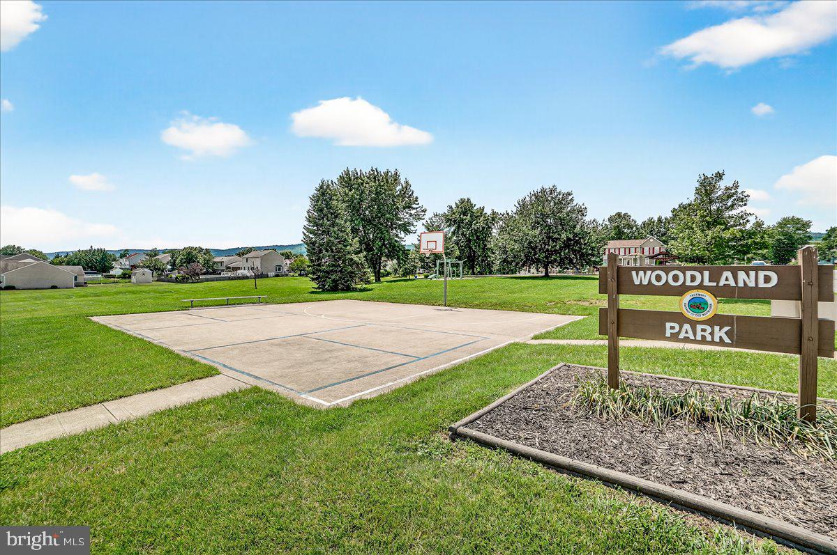 17 WESTVIEW DRIVE