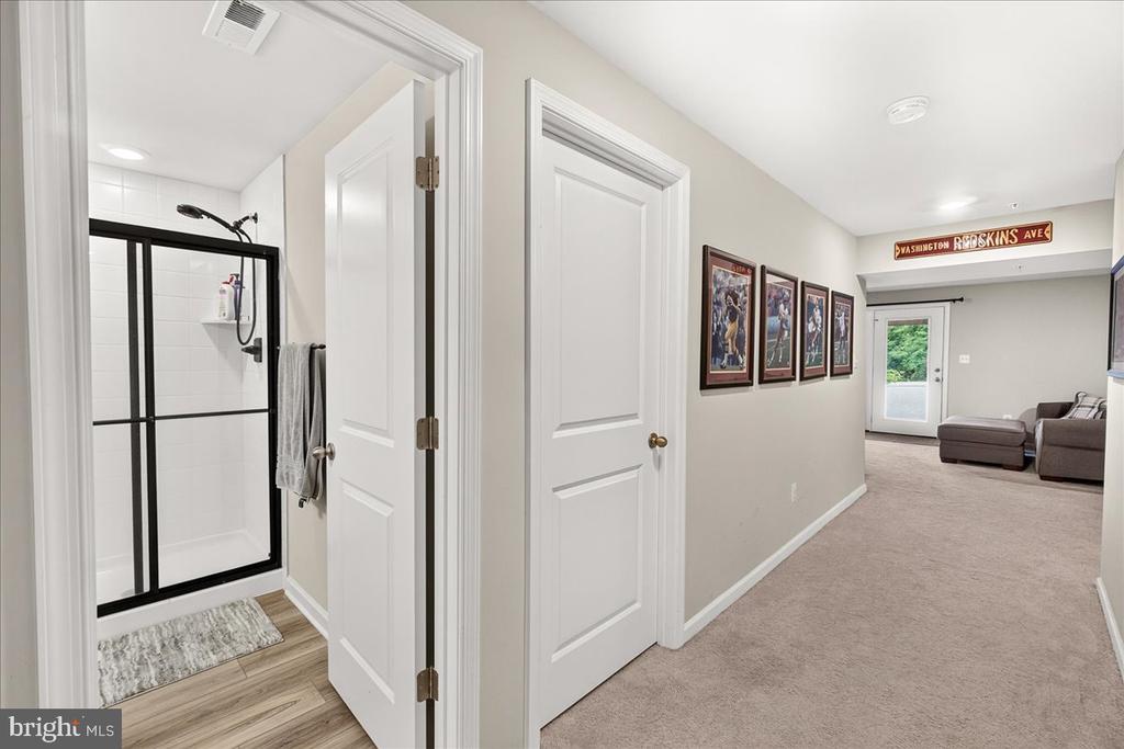 17 WESTVIEW DRIVE