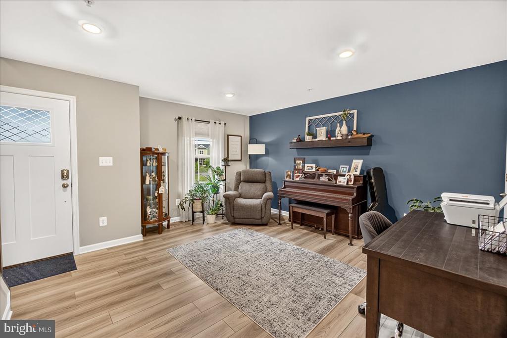 17 WESTVIEW DRIVE