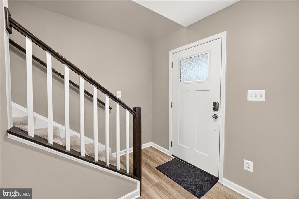 17 WESTVIEW DRIVE