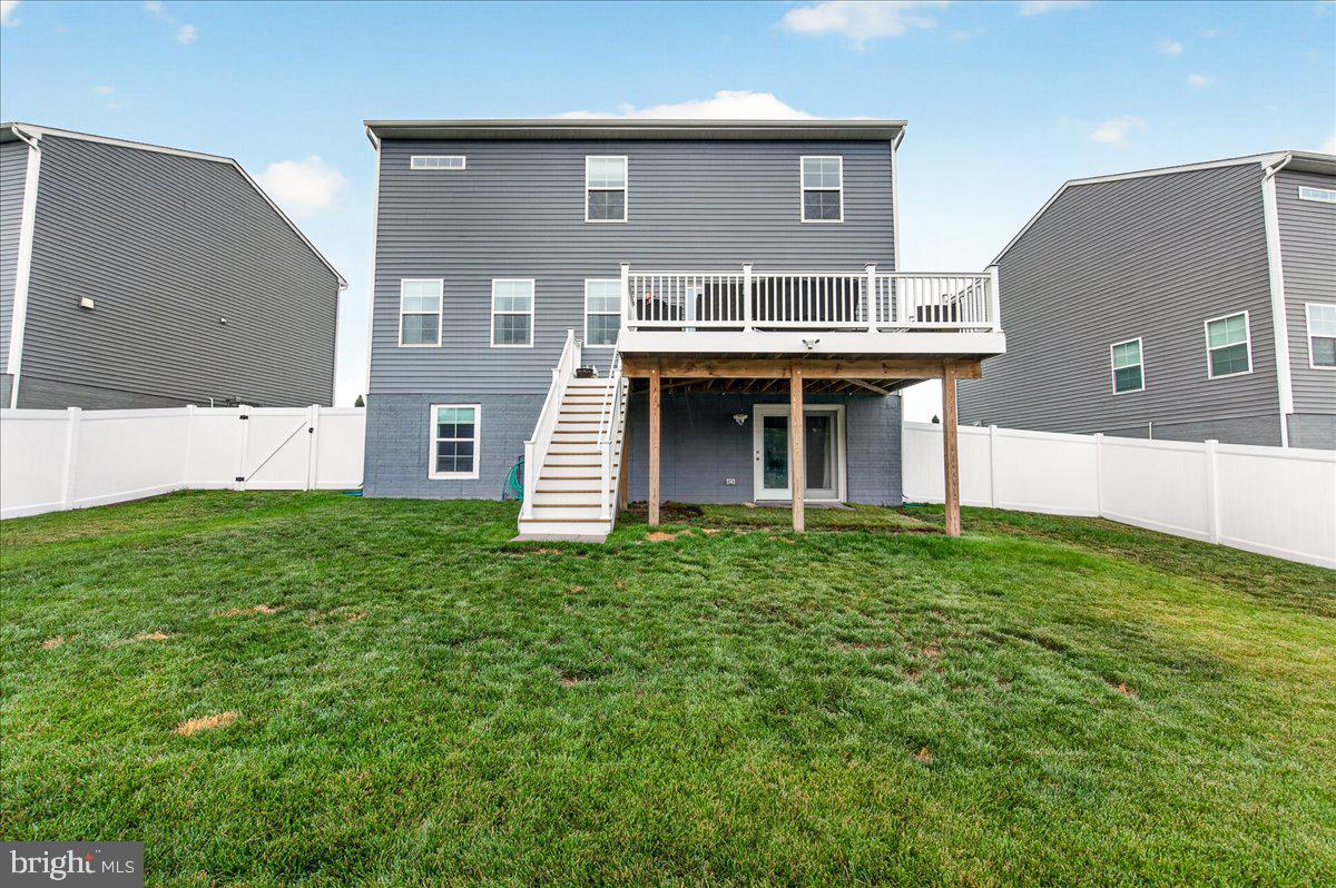 17 WESTVIEW DRIVE