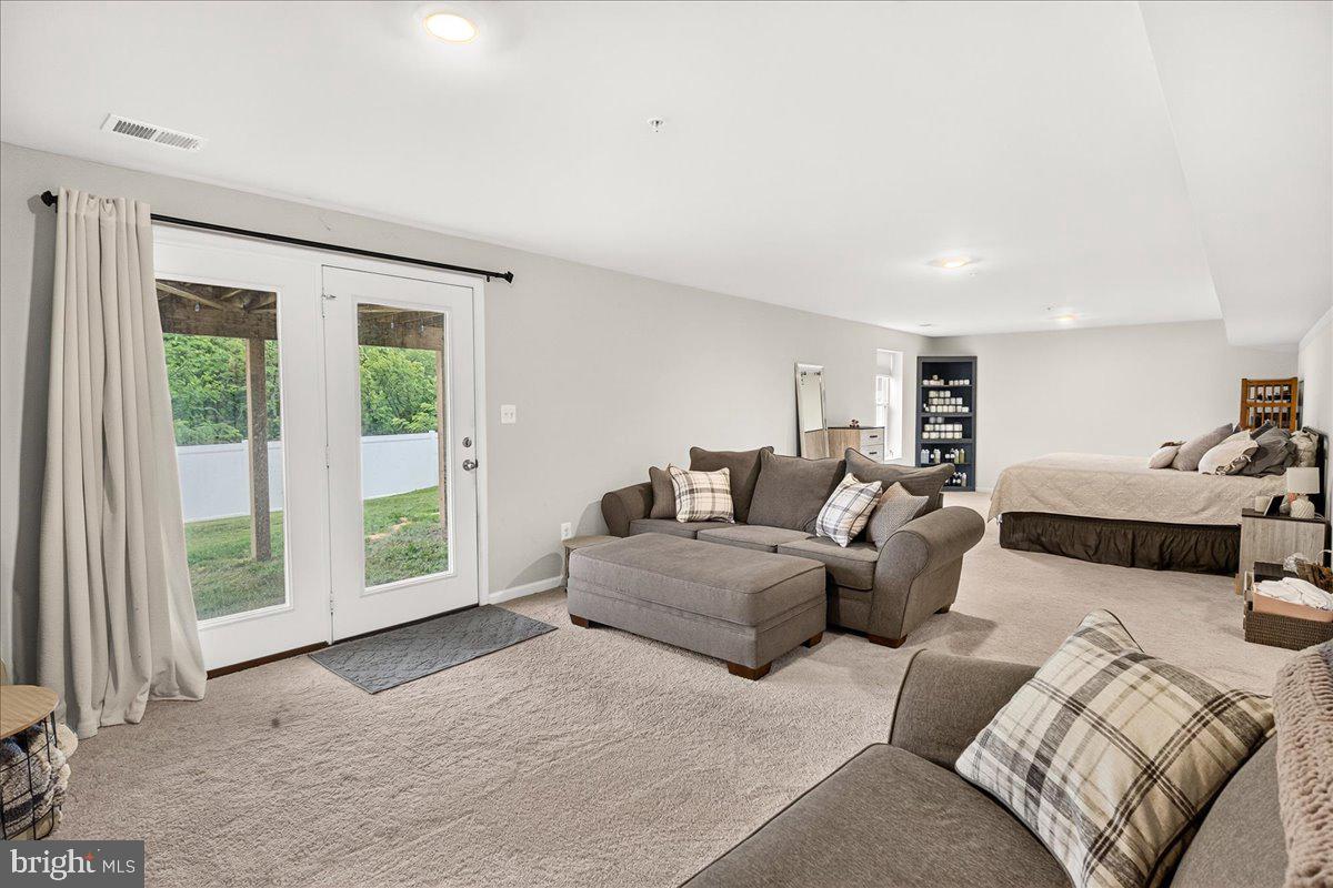 17 WESTVIEW DRIVE