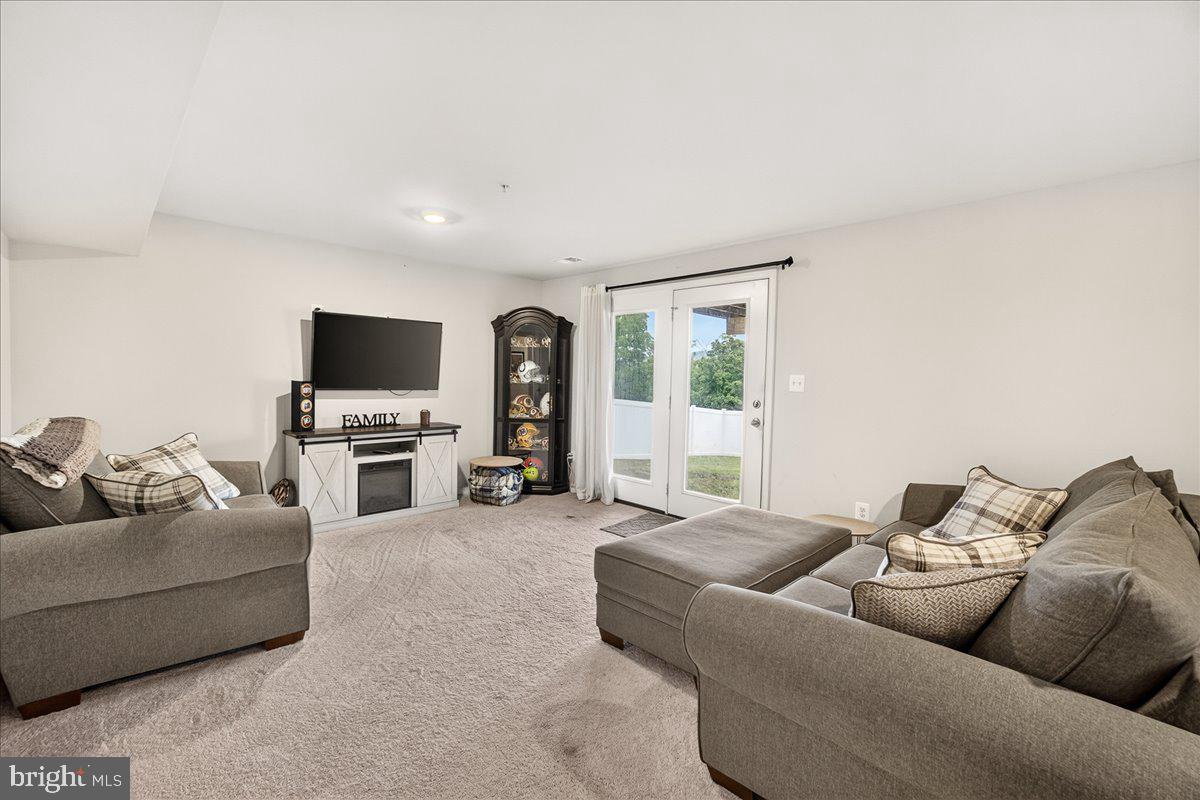 17 WESTVIEW DRIVE