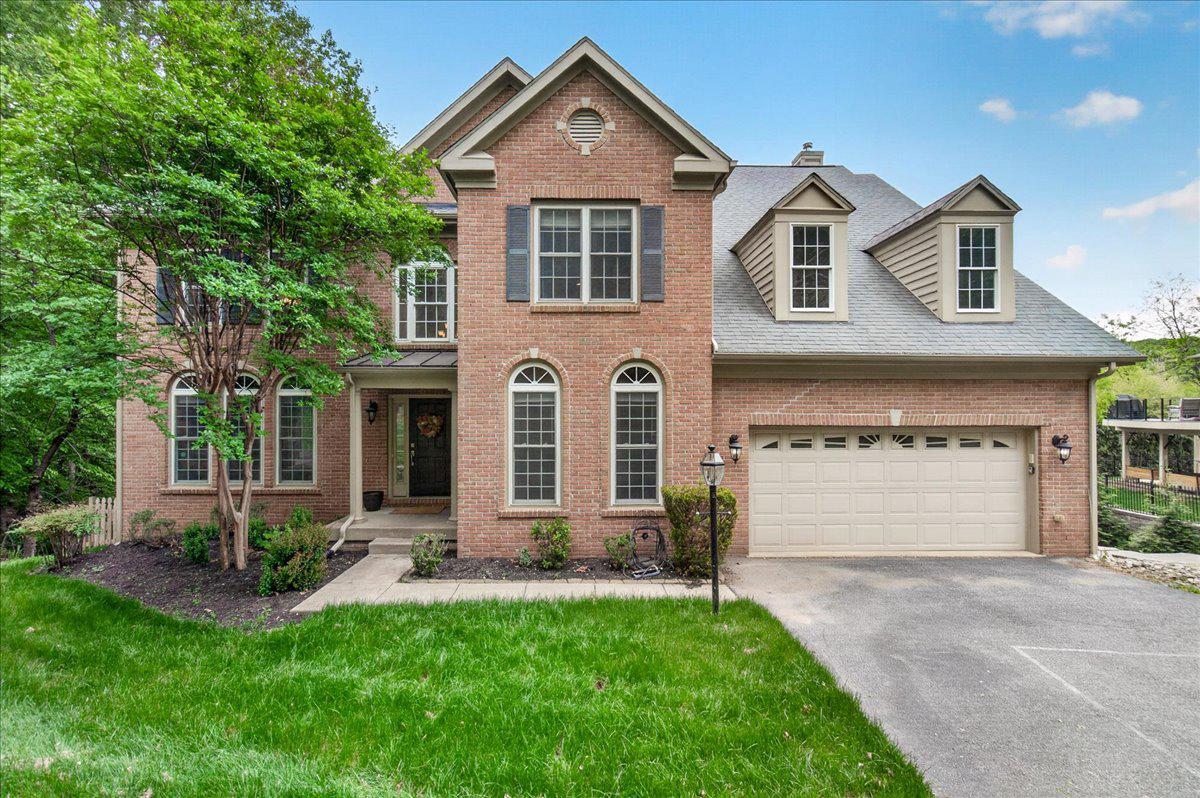 9710 WOODFIELD COURT