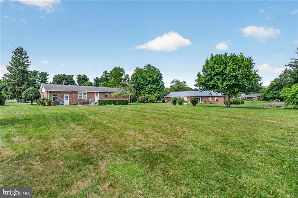 7910 EDGEWOOD FARM ROAD