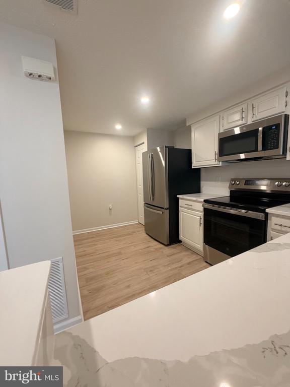 571 BOYSENBERRY LANE