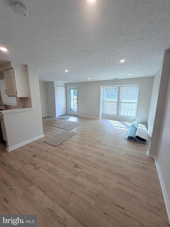571 BOYSENBERRY LANE