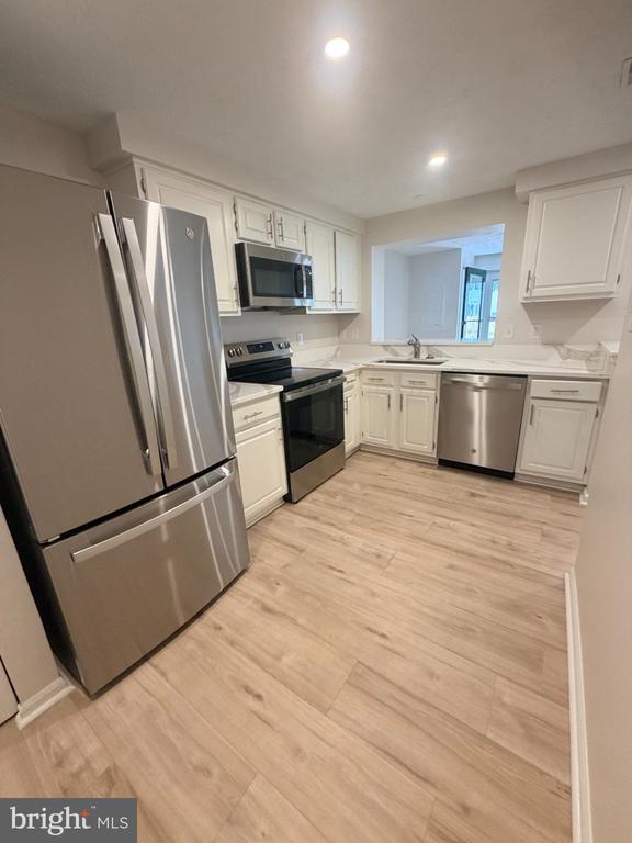 571 BOYSENBERRY LANE