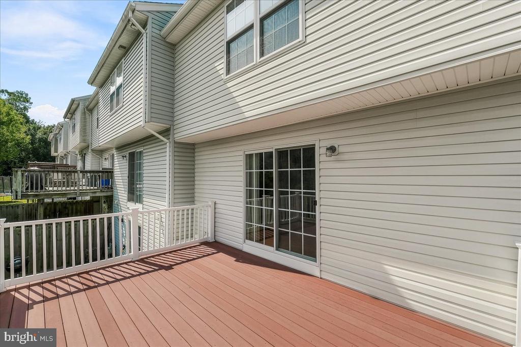5631 TESSIE COURT