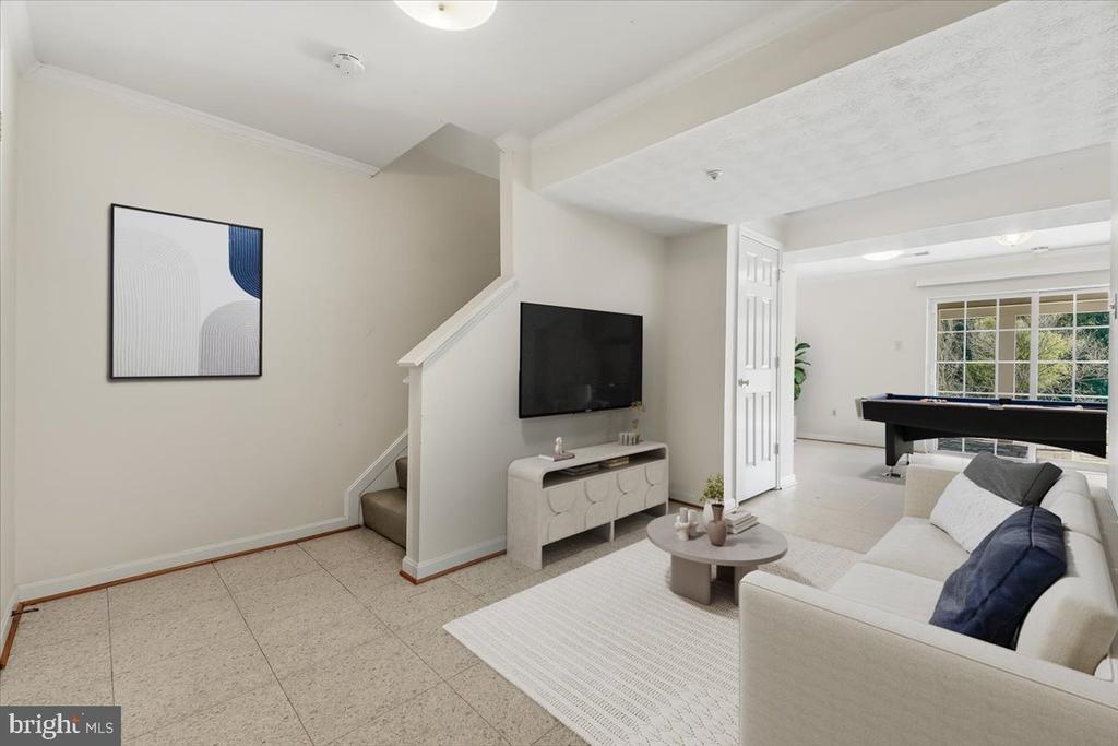 5631 TESSIE COURT