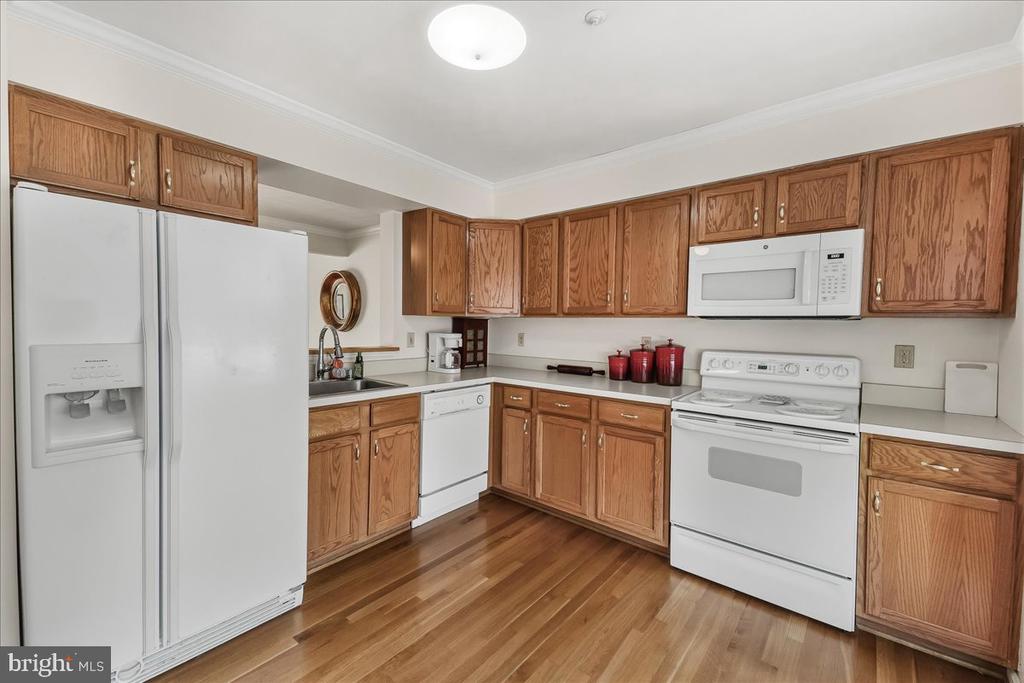 5631 TESSIE COURT