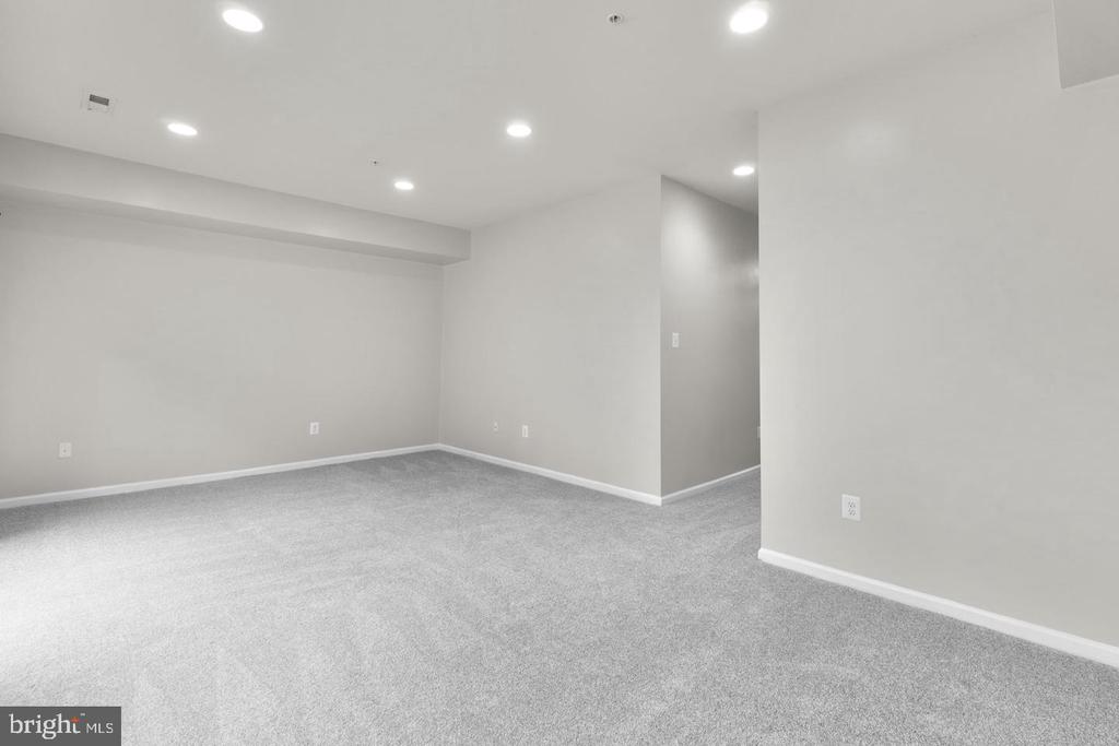 13 LEEKYLER PLACE
