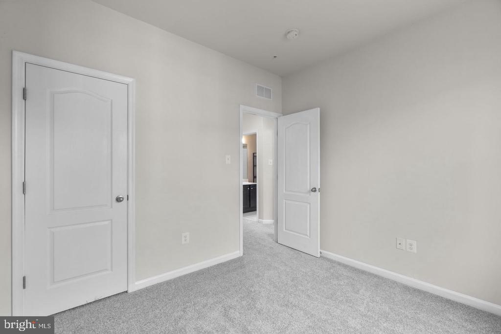 13 LEEKYLER PLACE