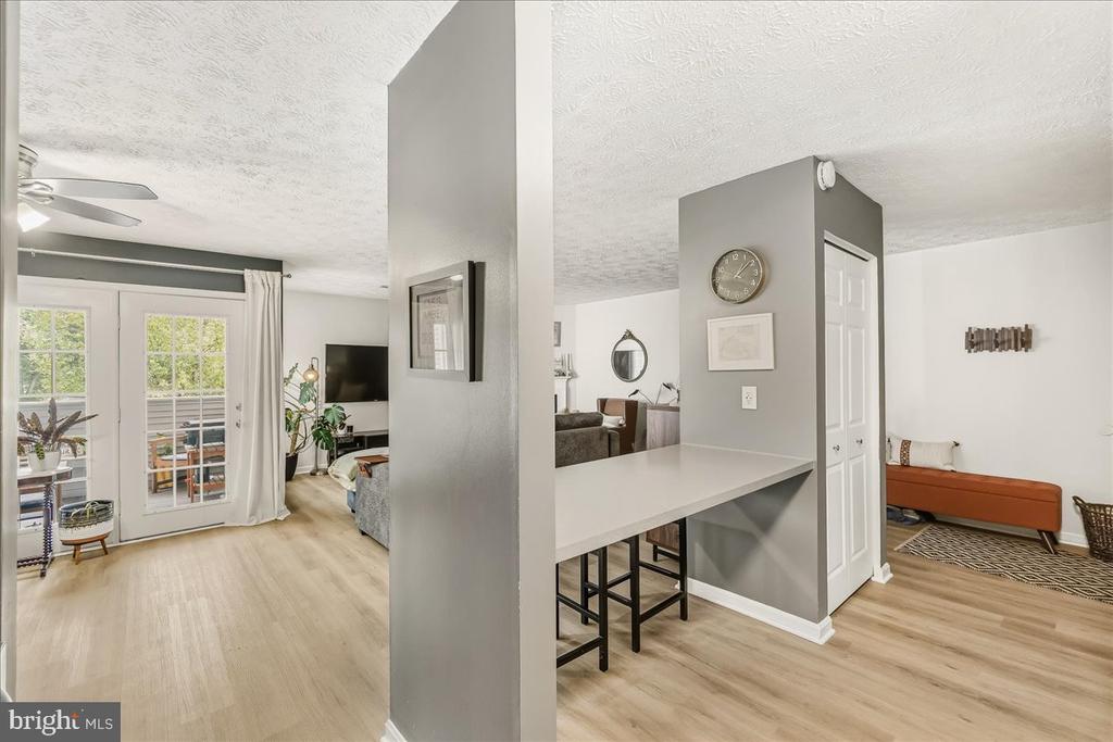 2121 WAINWRIGHT COURT Unit: 1B