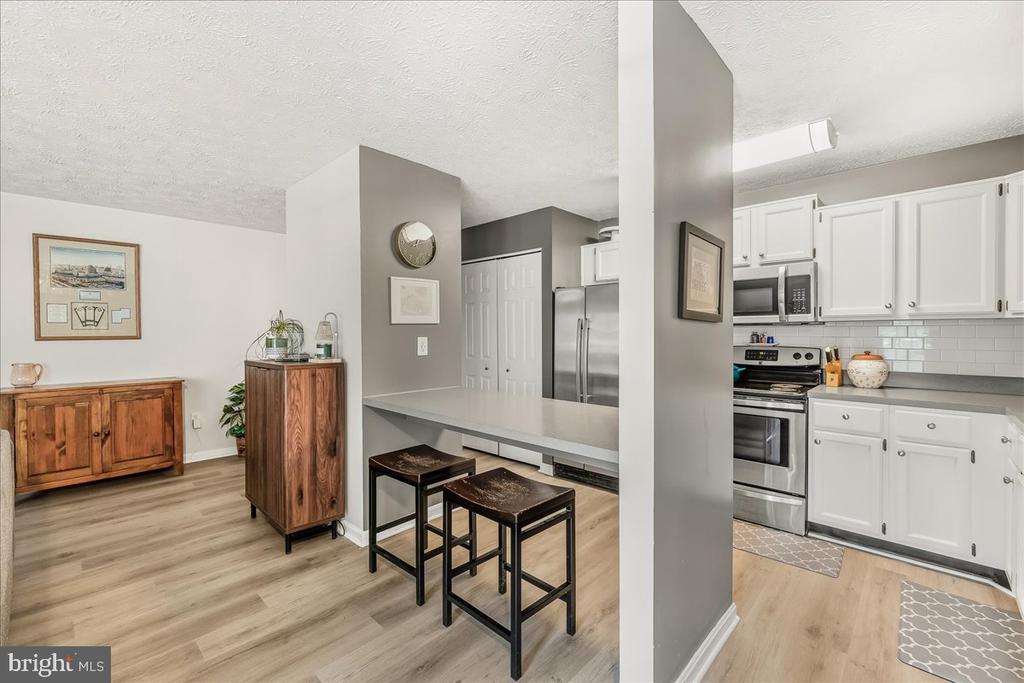 2121 WAINWRIGHT COURT Unit: 1B