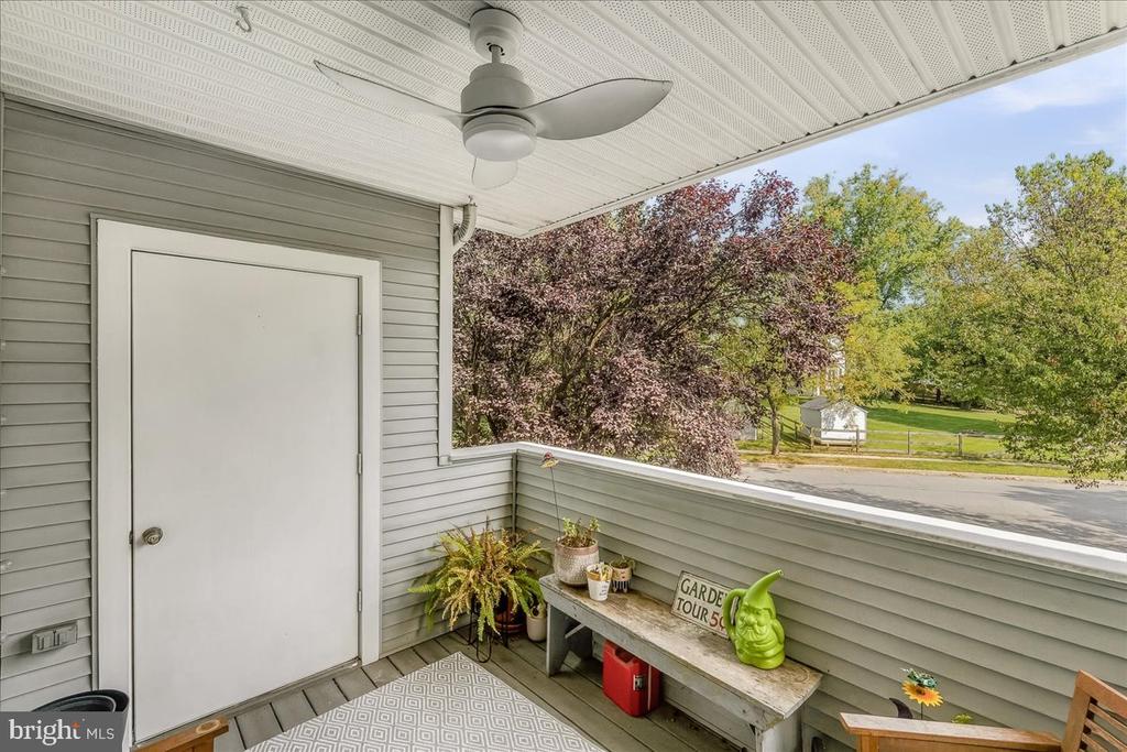 2121 WAINWRIGHT COURT Unit: 1B